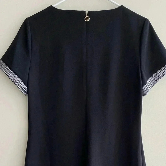 TOMMY HILFIGER Black Zippered Short Sleeve Crew Neck Mini Evening Sheath Dress - Picture 12 of 15